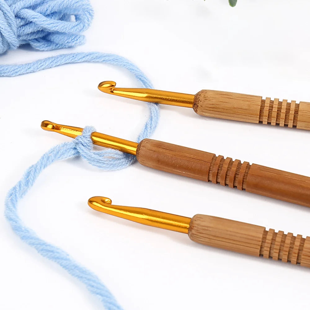 Beginner DIY Knitting Crochet Tool