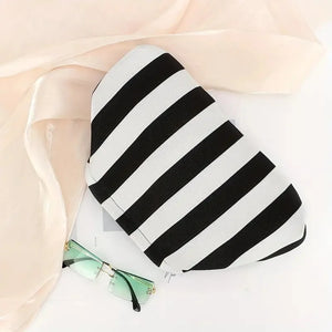 Woven Cloud Clutch Handbag